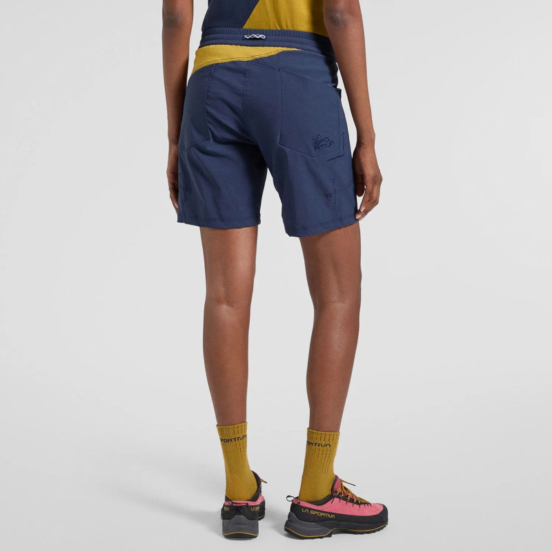 Mantra Shorts W