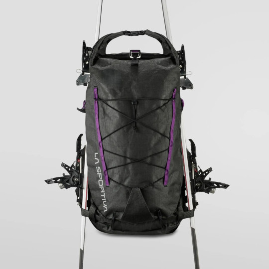 Challenger 28 Backpack
