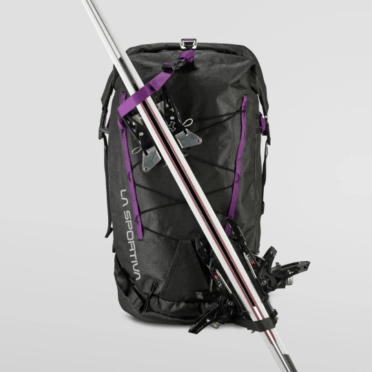 Challenger 28 Backpack