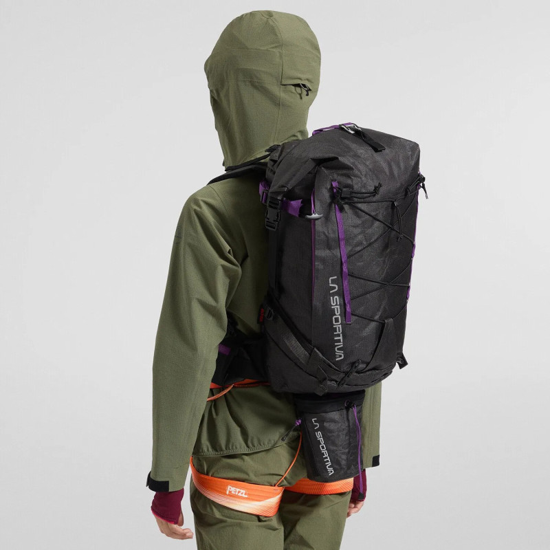 Challenger 28 Backpack