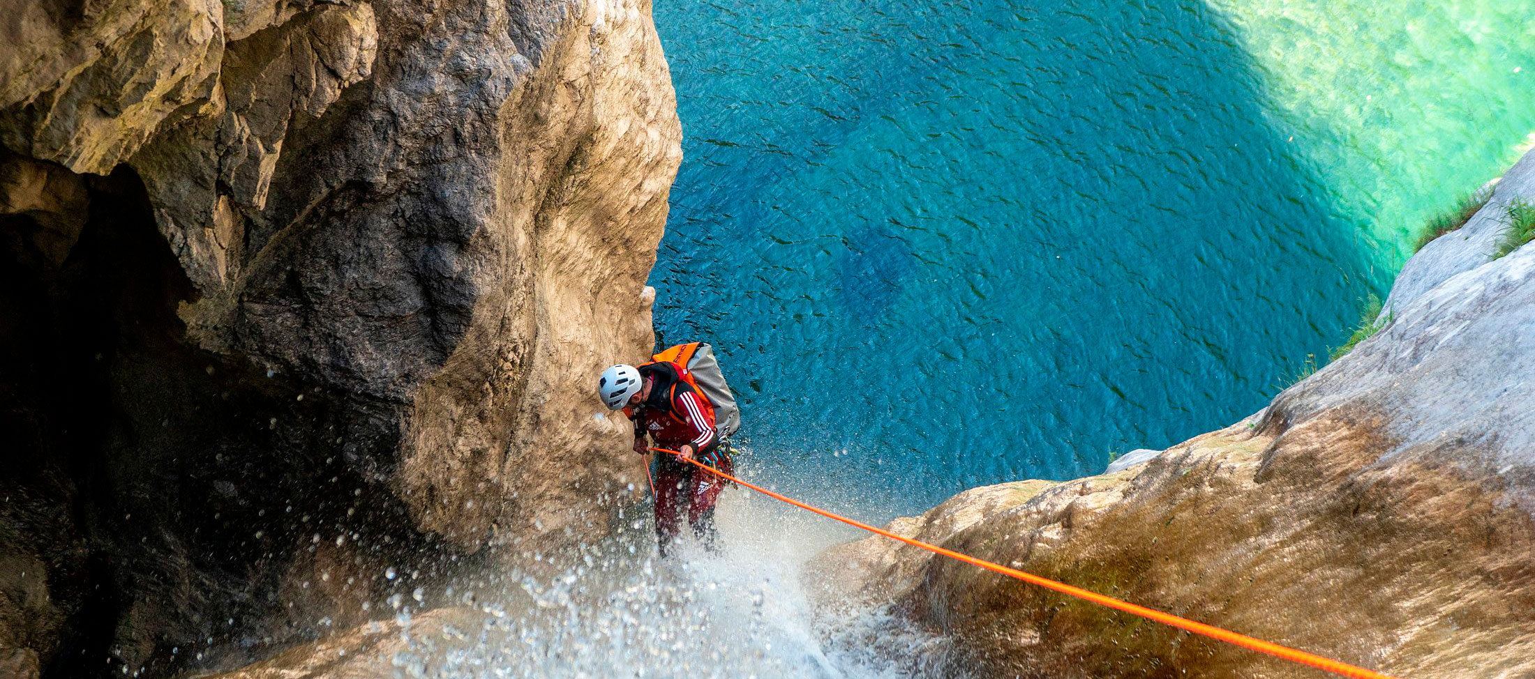  Canyoning image